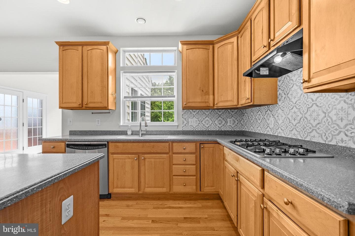 5407 Silver Maple Lane photo 12