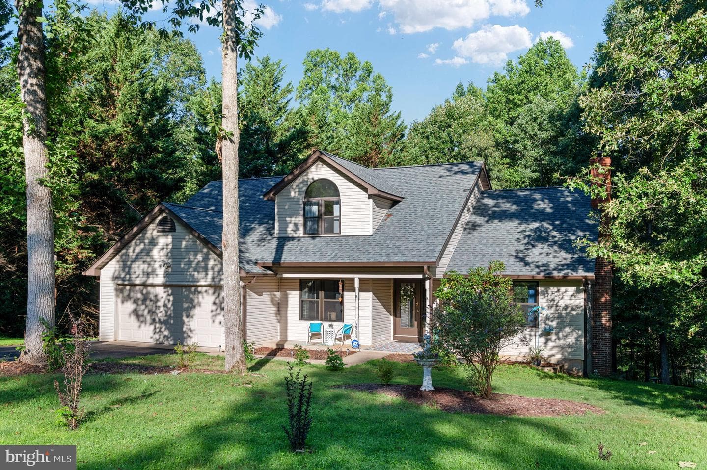 12504 Hawkins Lane photo 10