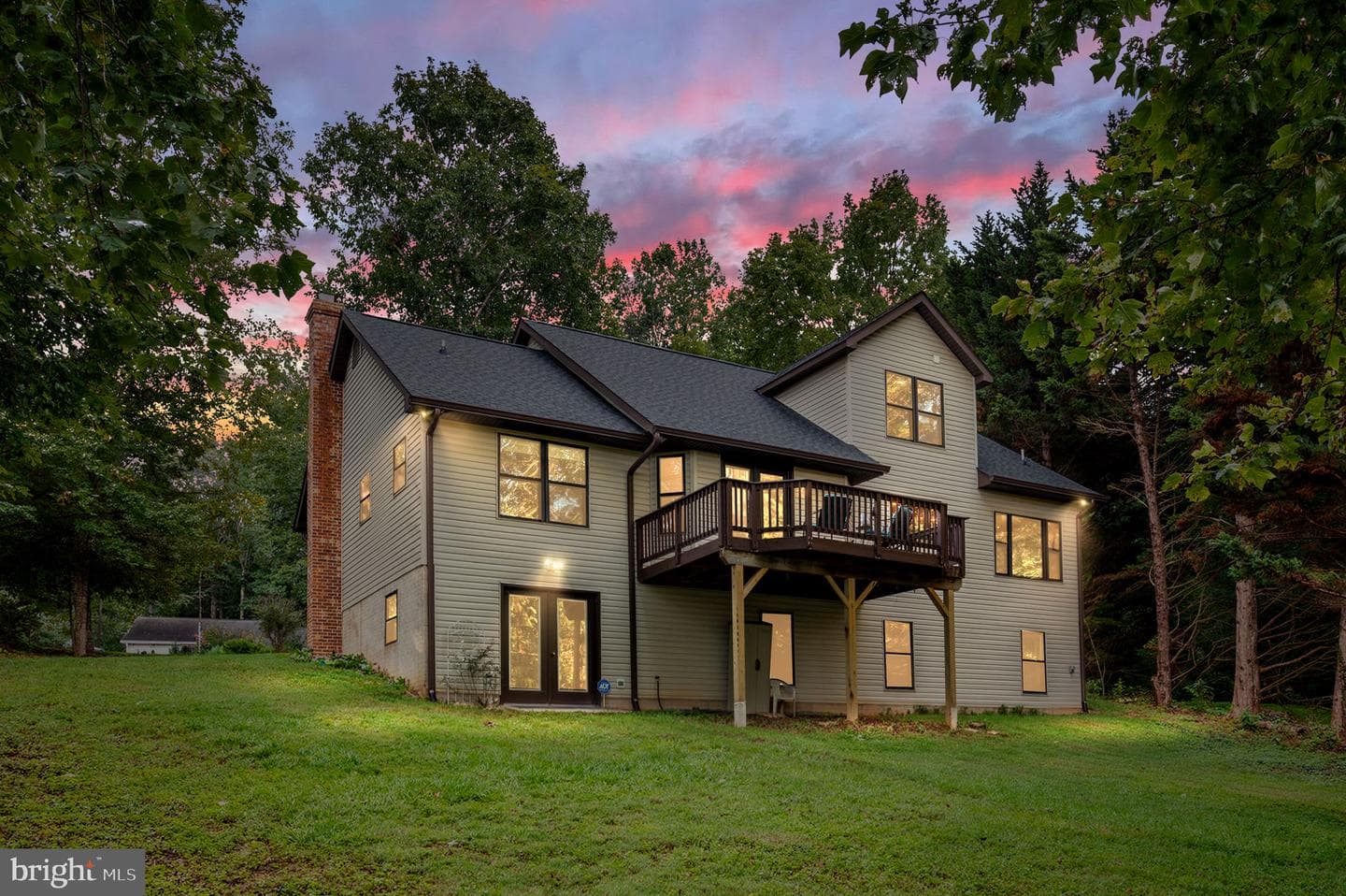 12504 Hawkins Lane photo 3