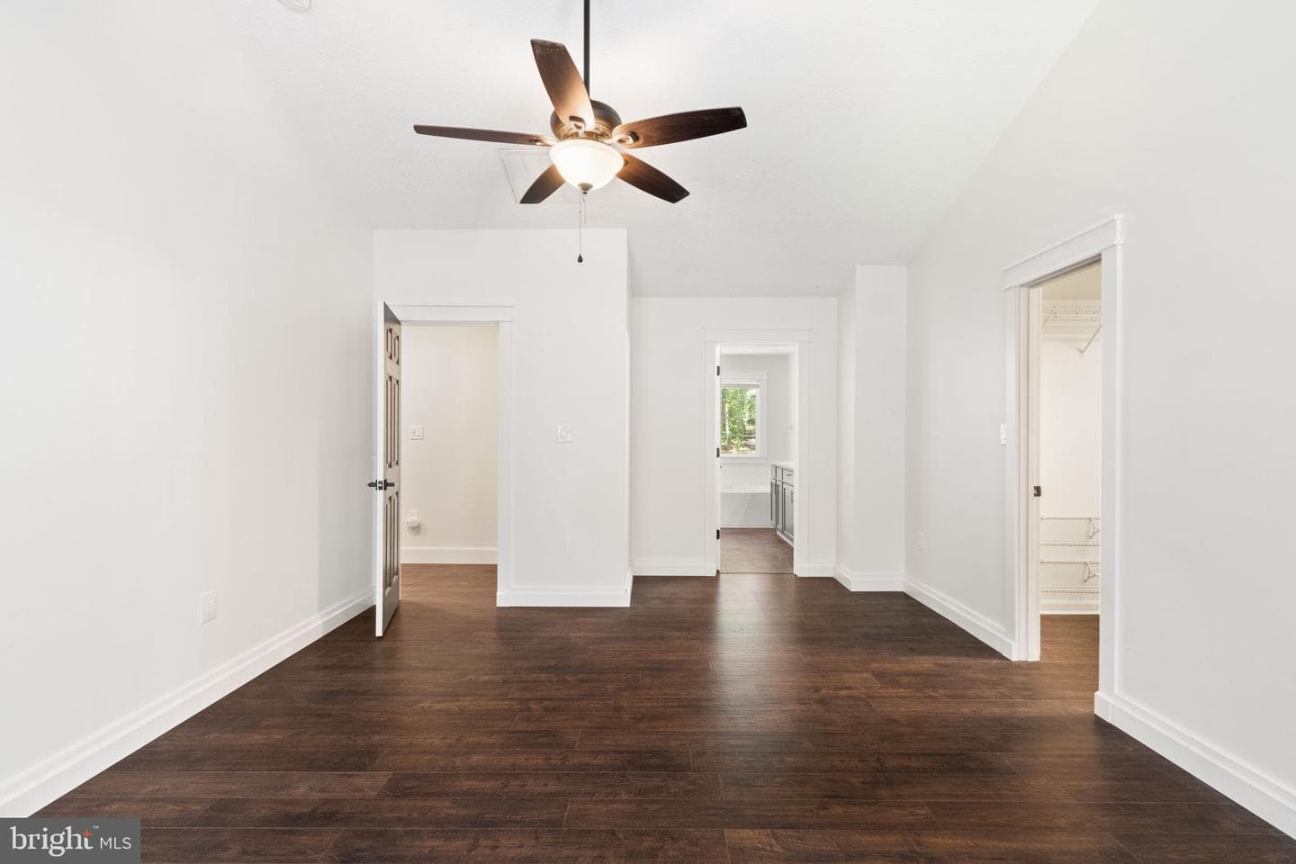 9516 Post Lane photo 28