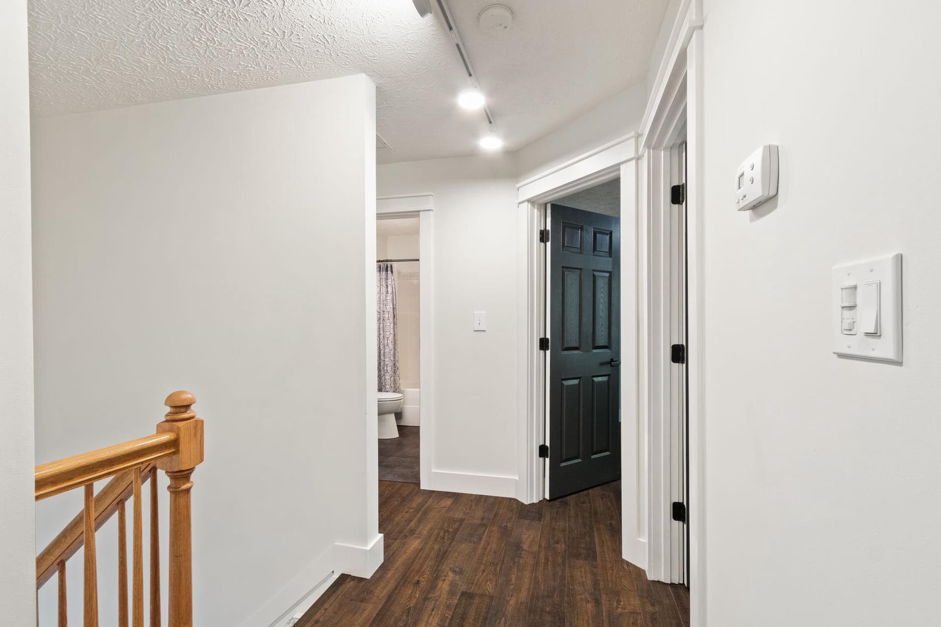 9516 Post Lane photo 36