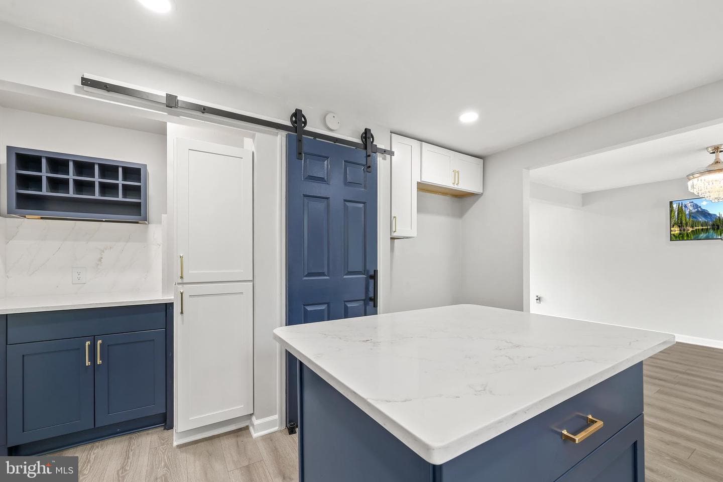 5062 Macnamara Drive photo 13