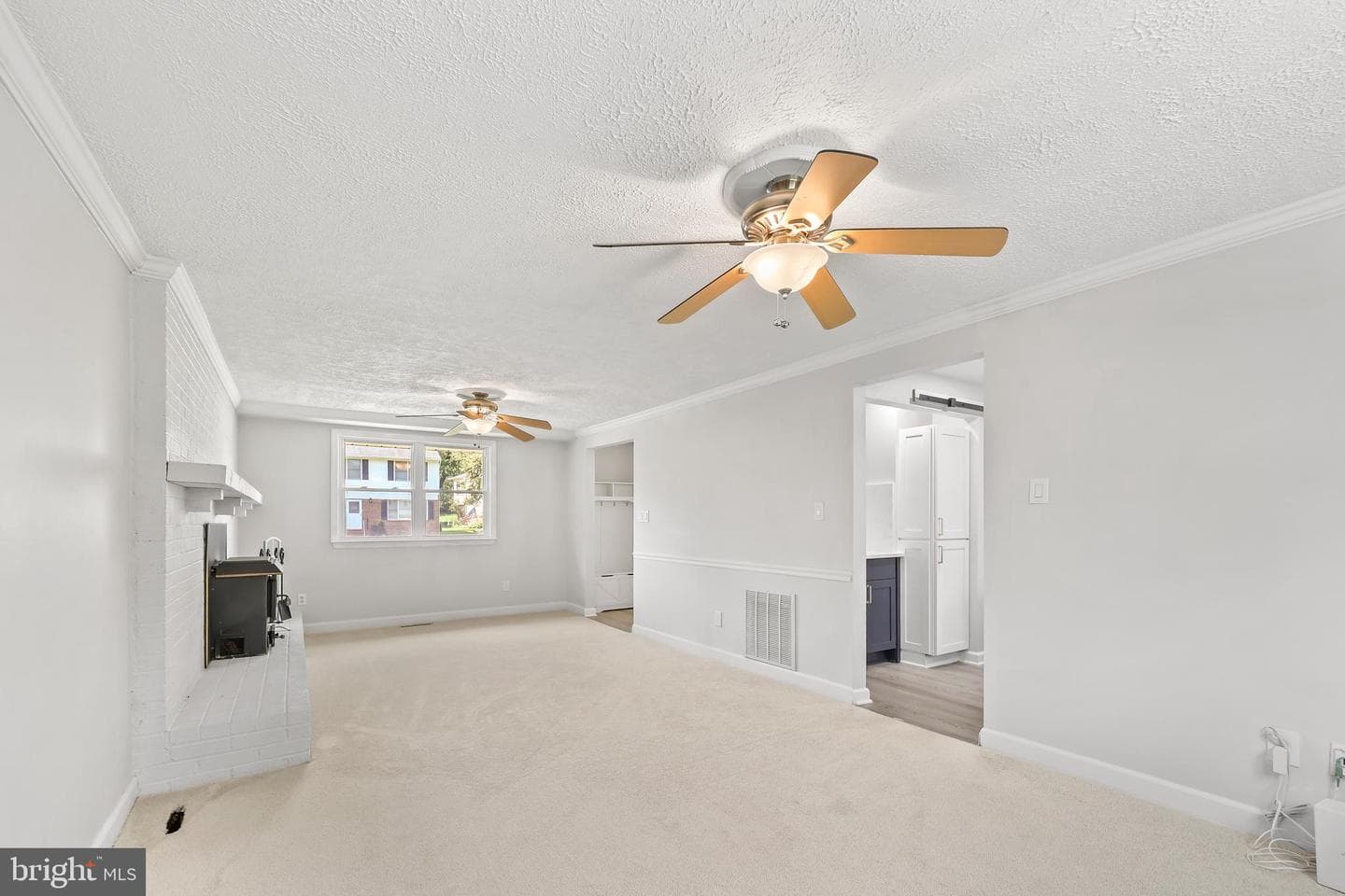 5062 Macnamara Drive photo 16