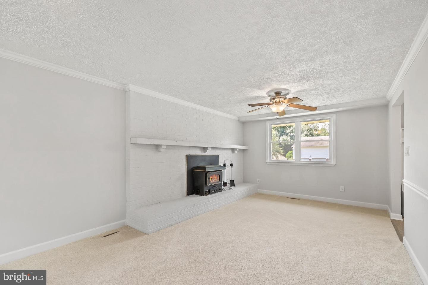 5062 Macnamara Drive photo 17