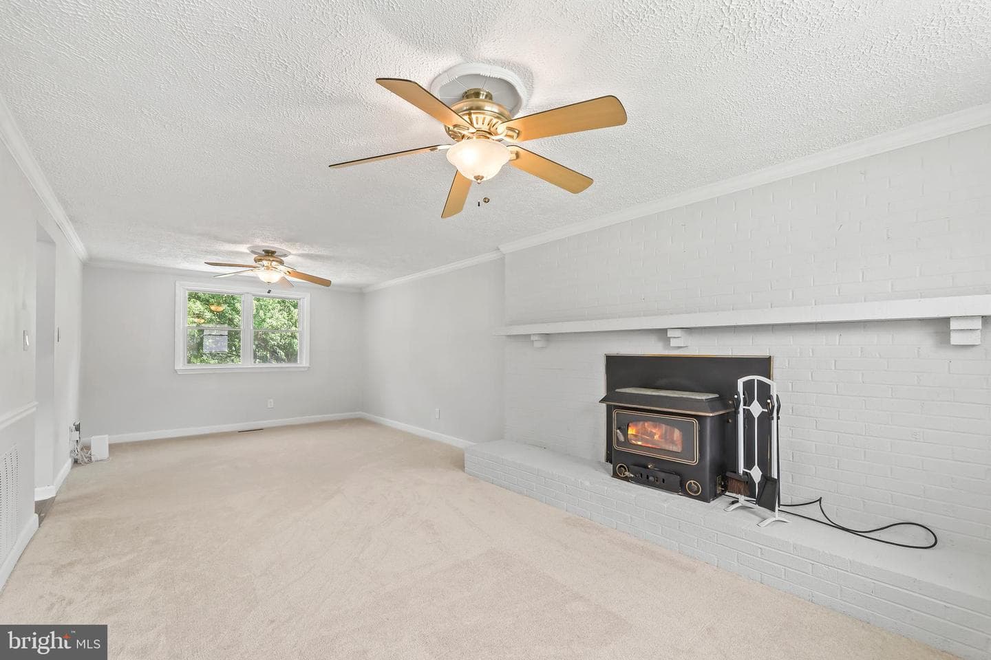 5062 Macnamara Drive photo 18