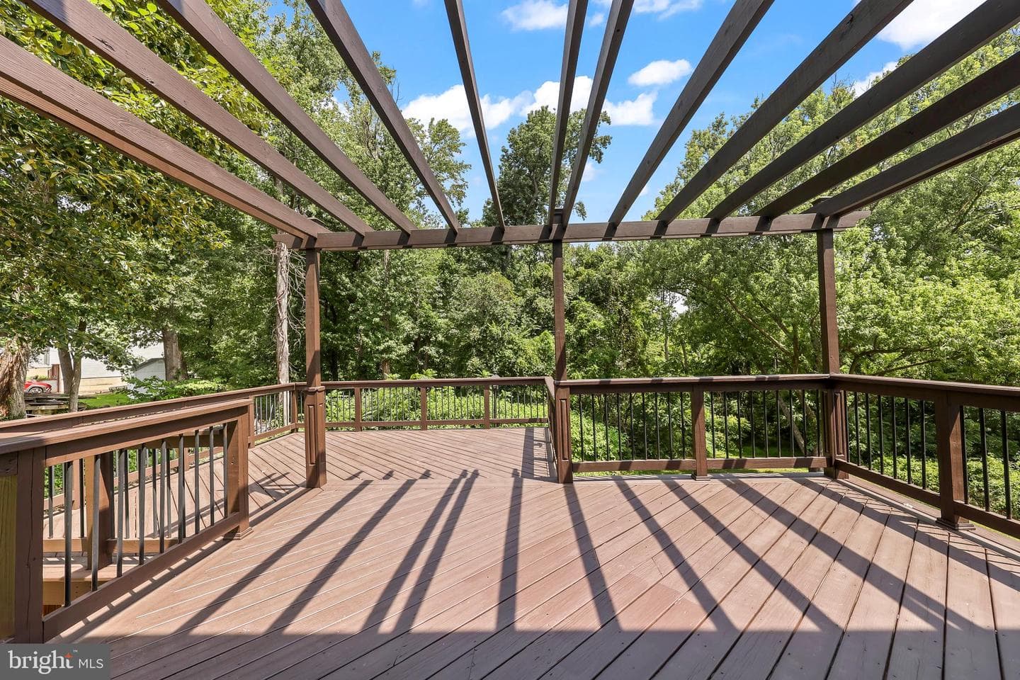 5062 Macnamara Drive photo 21