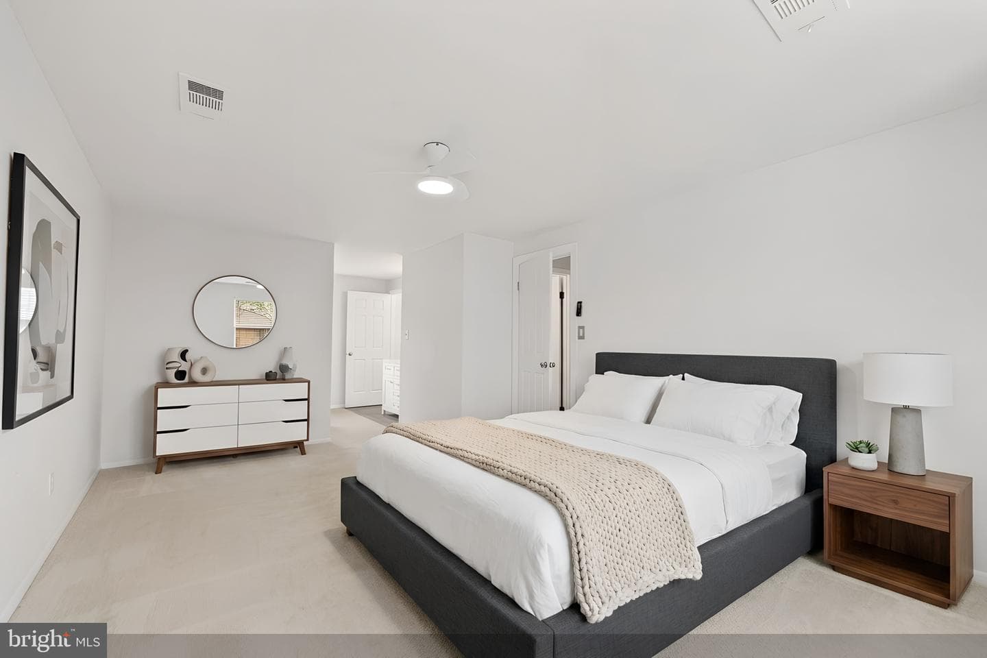 5062 Macnamara Drive photo 26