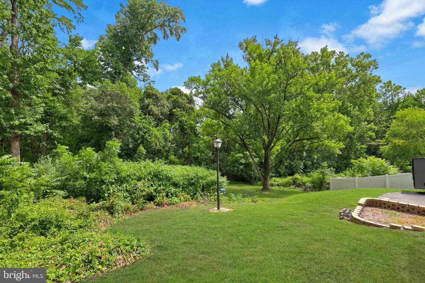 5062 Macnamara Drive photo 40