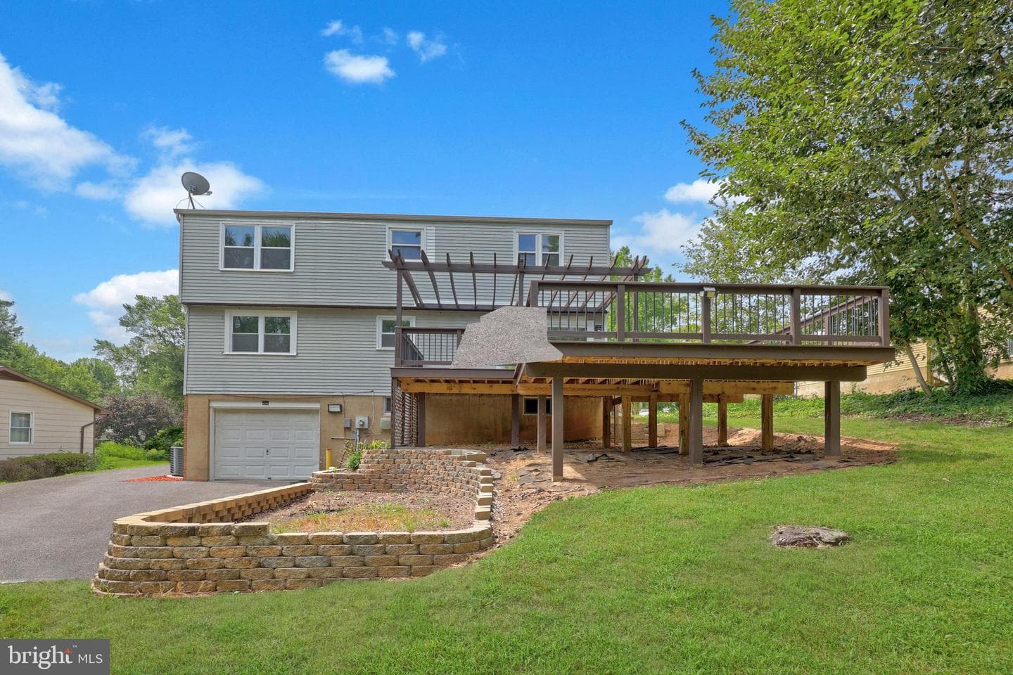 5062 Macnamara Drive photo 41