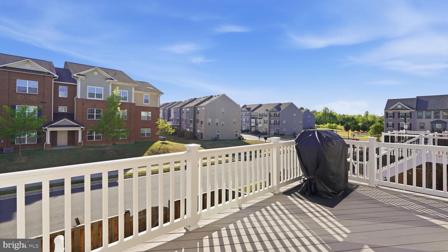 10208 Egret Court photo 34