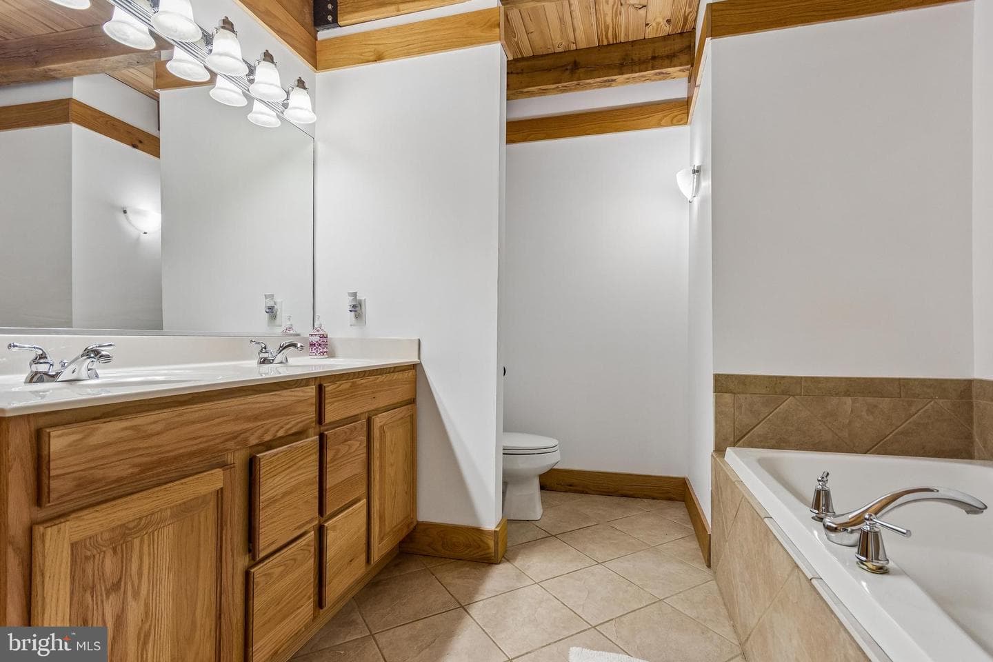 10910 Astarita Avenue photo 18