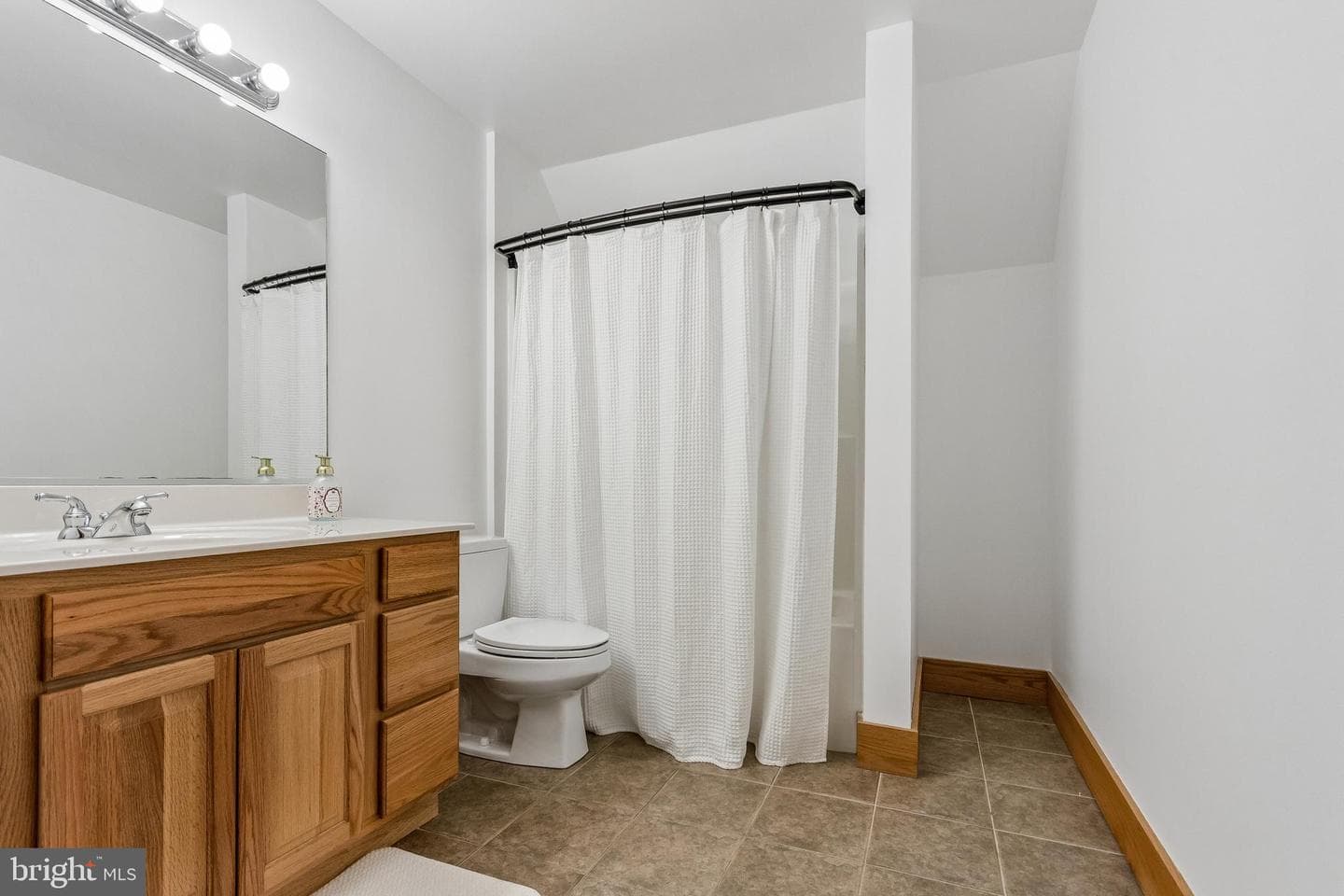 10910 Astarita Avenue photo 26