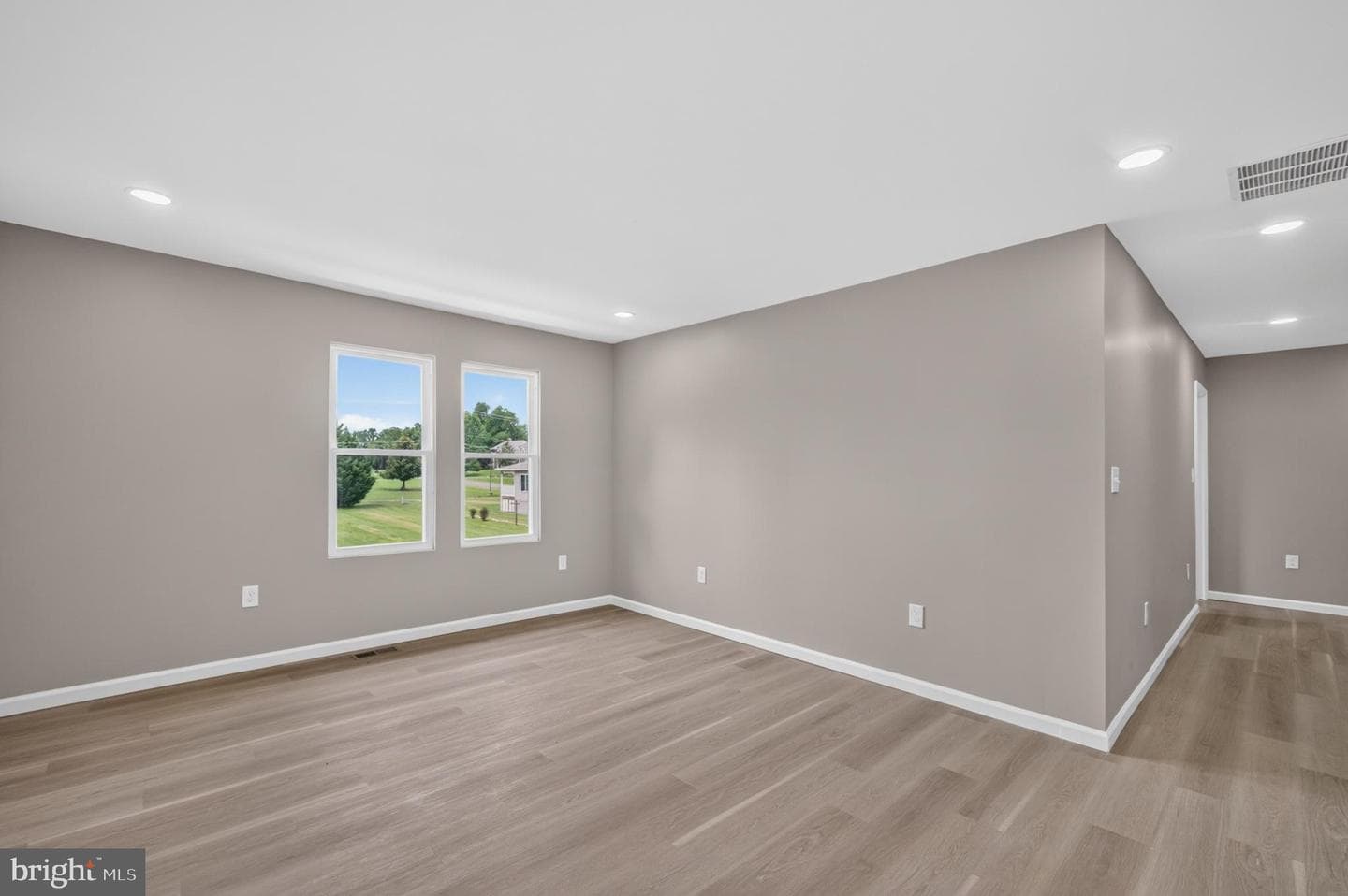8039 Chancellor Road photo 52
