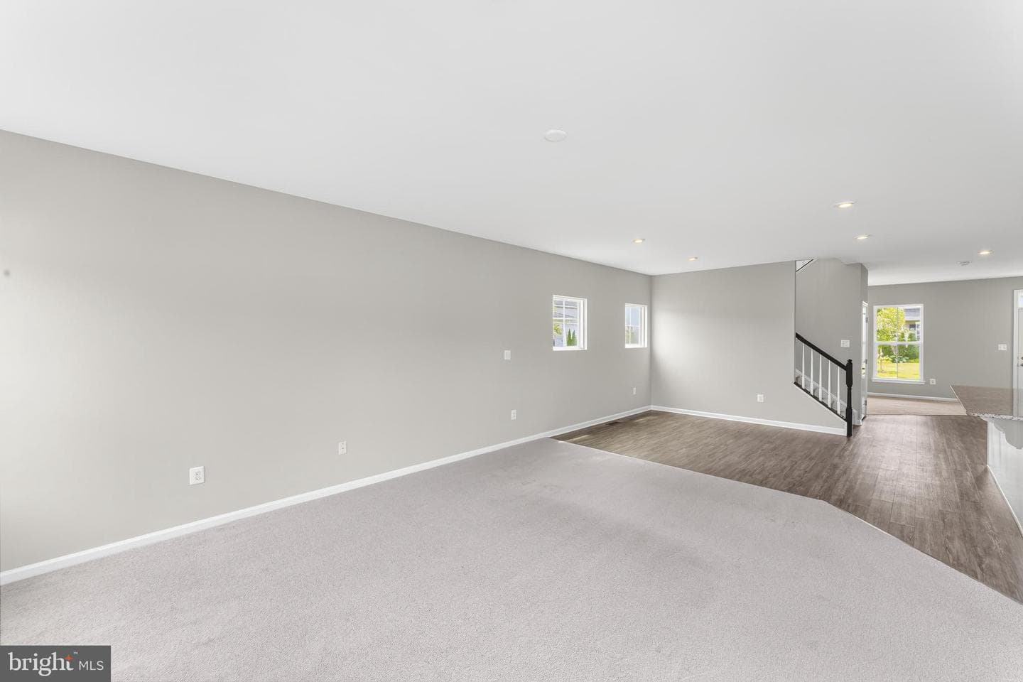 6611 Shelton Lane photo 27