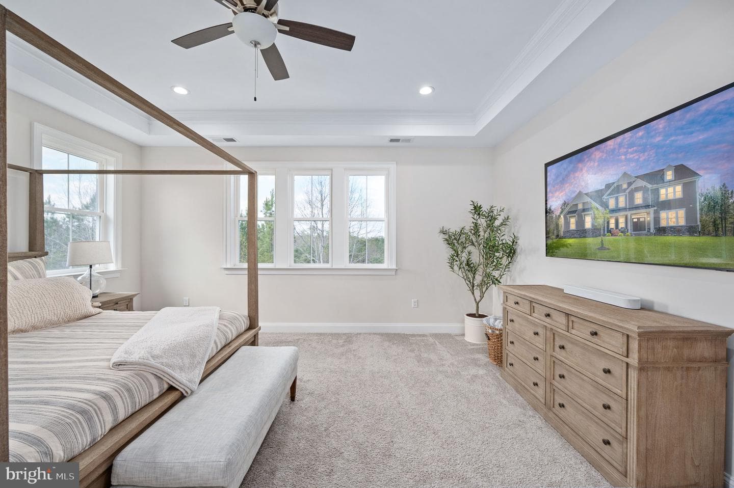 10912 Downton Avenue photo 34