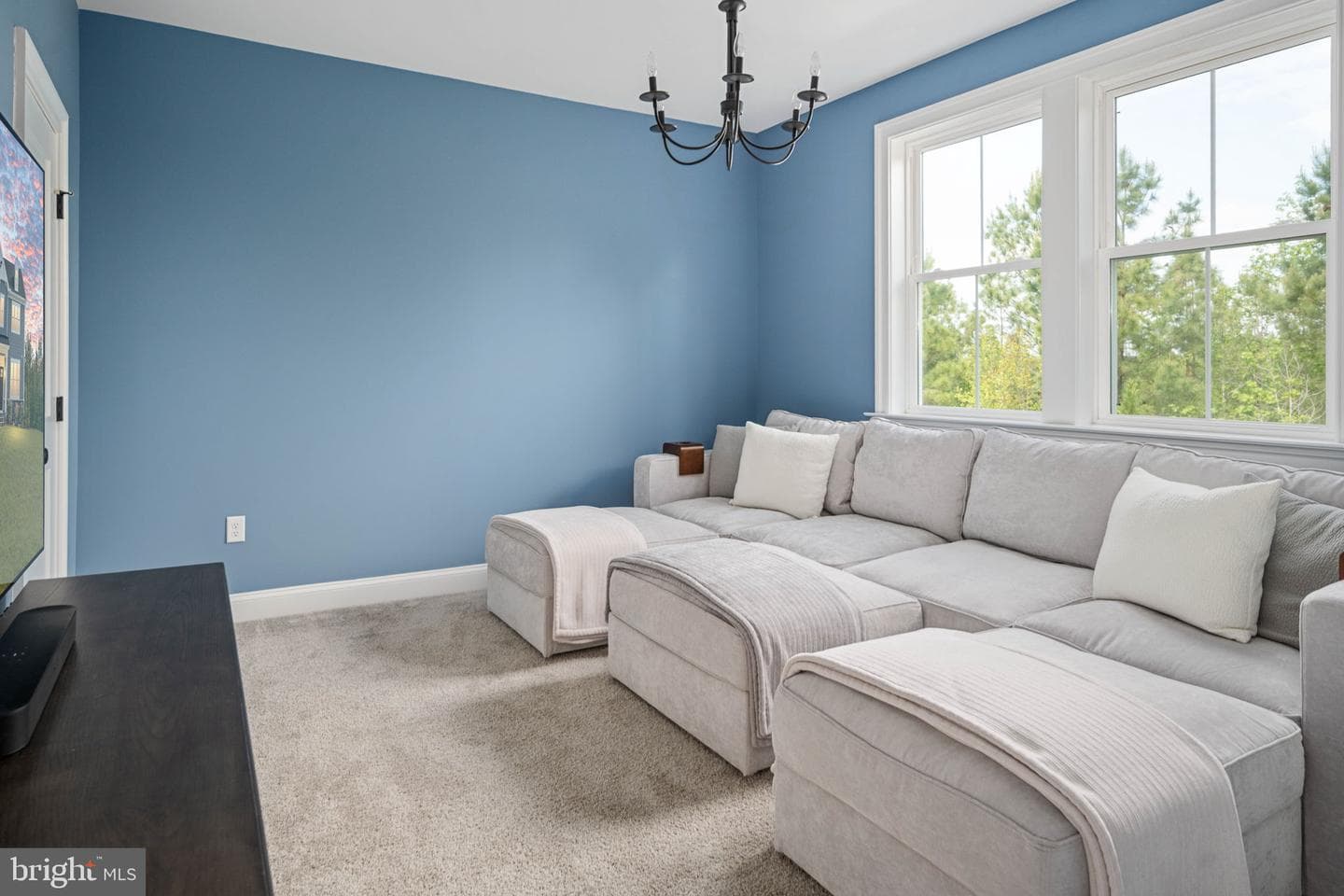 10912 Downton Avenue photo 47