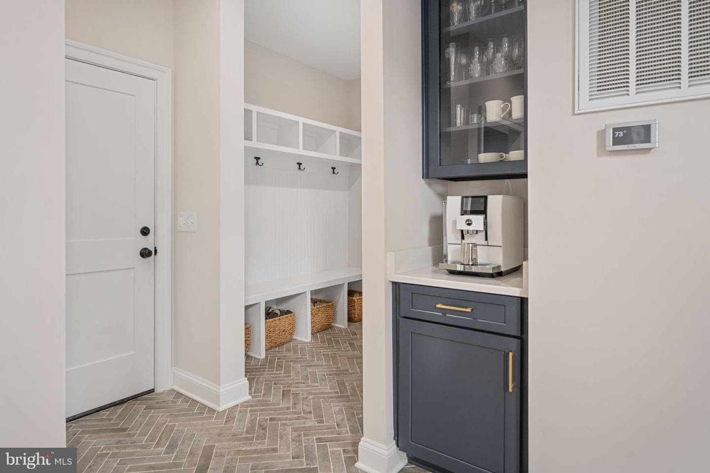 10912 Downton Avenue photo 57