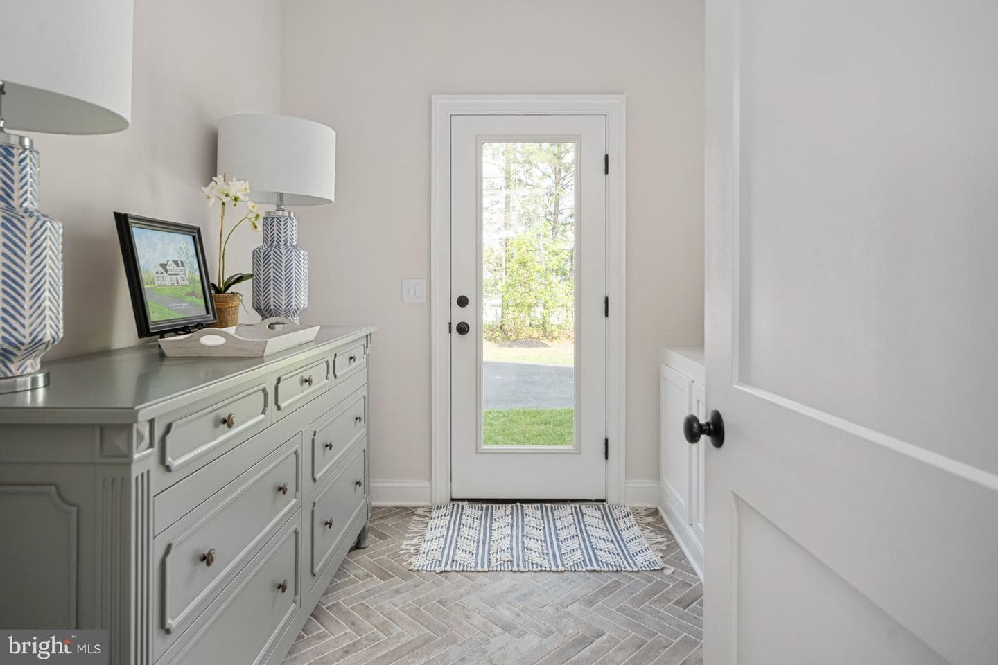 10912 Downton Avenue photo 58
