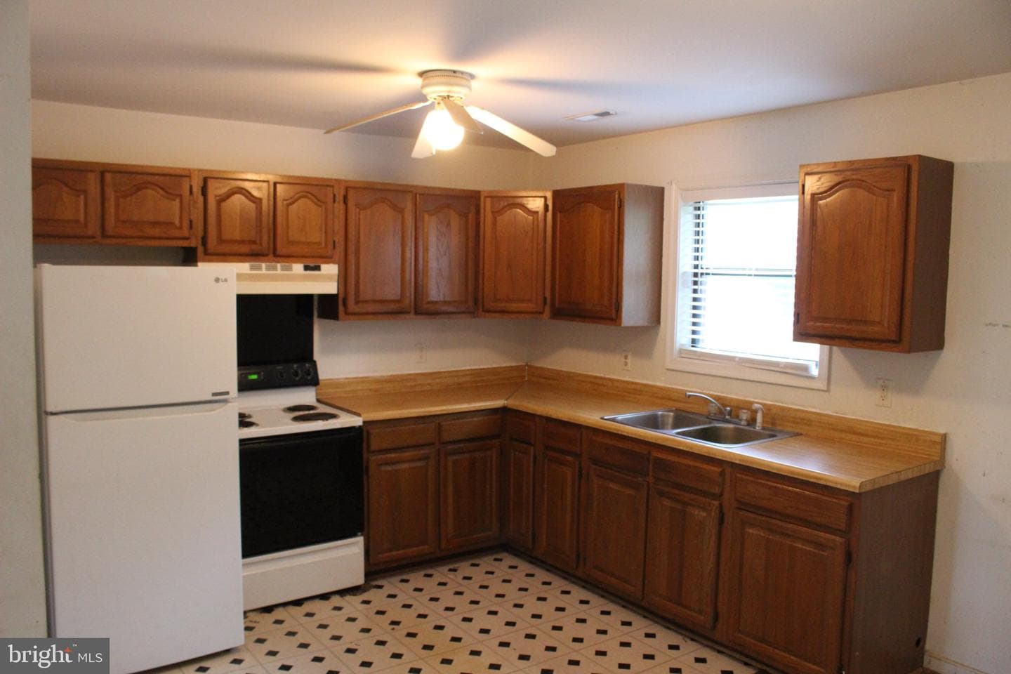 6010 Morris Road photo 10