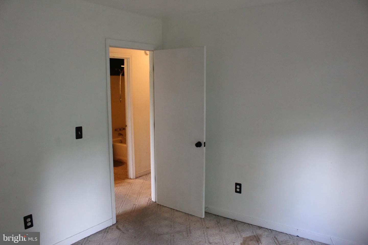 6010 Morris Road photo 20
