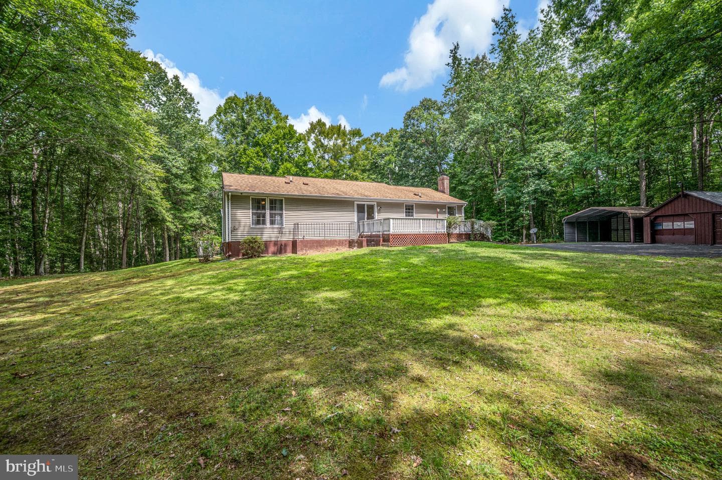 9865 Red Hill Road photo 2