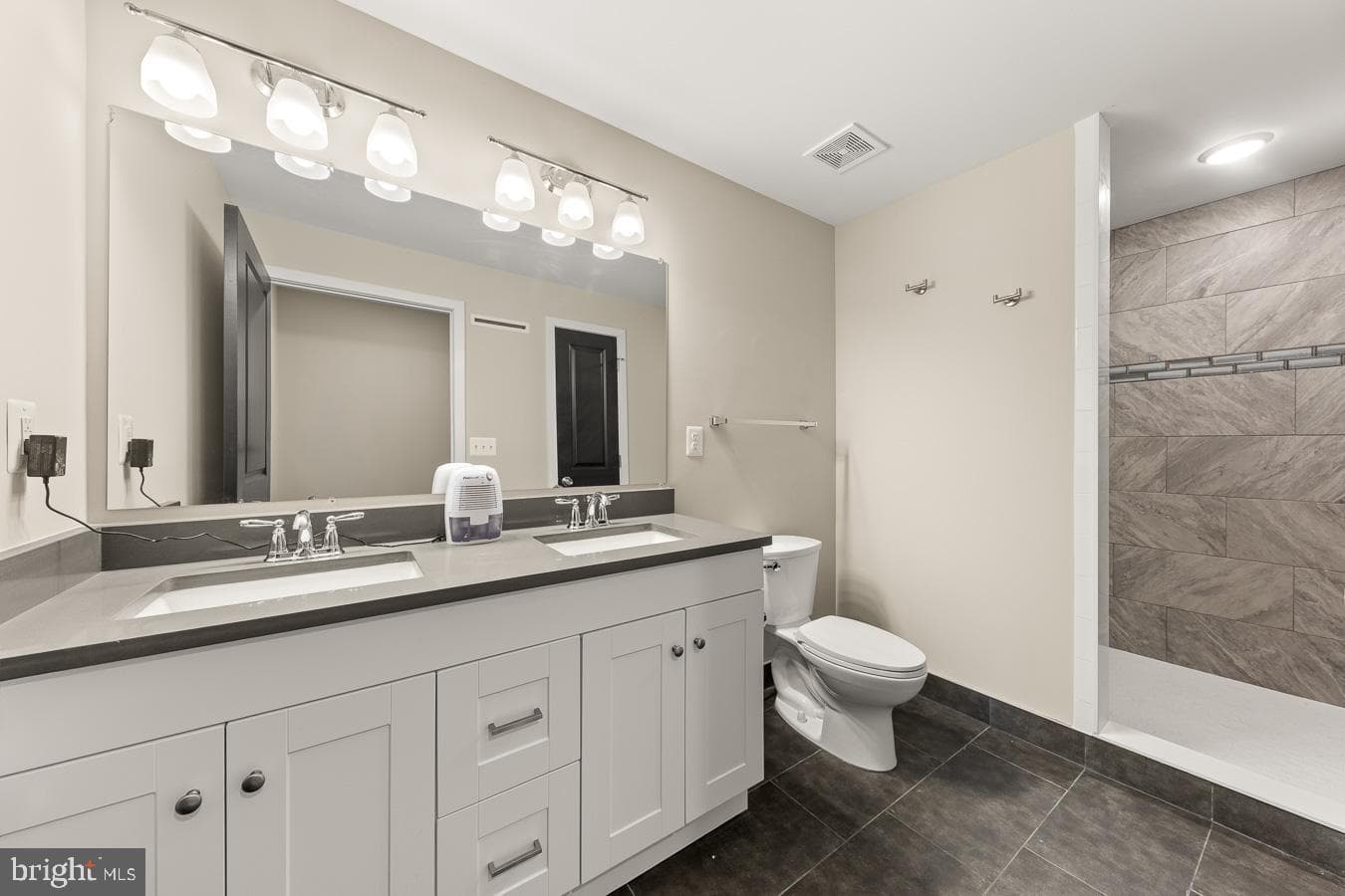 5725 Ross Drive photo 26