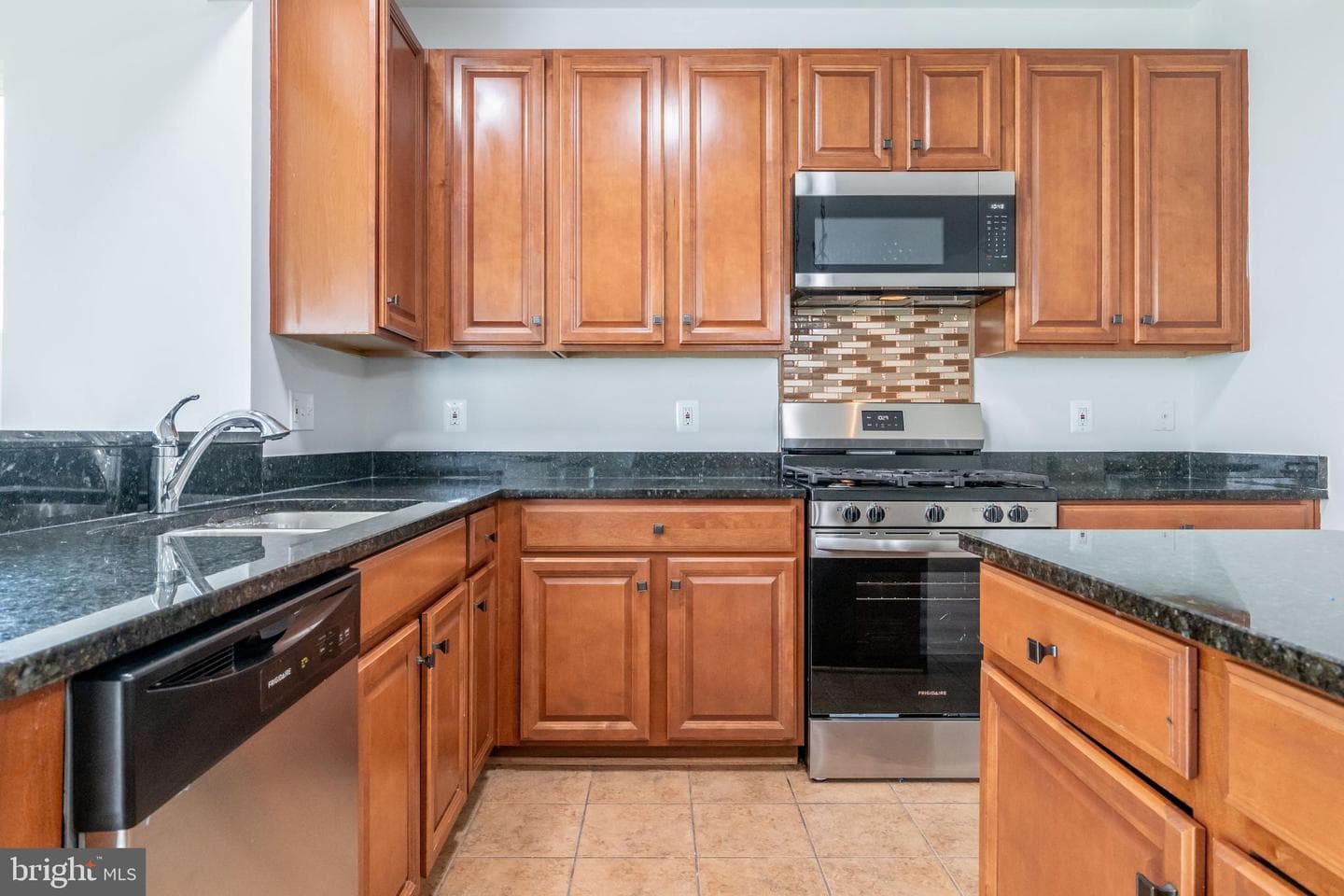 9349 Birch Cliff Drive photo 12