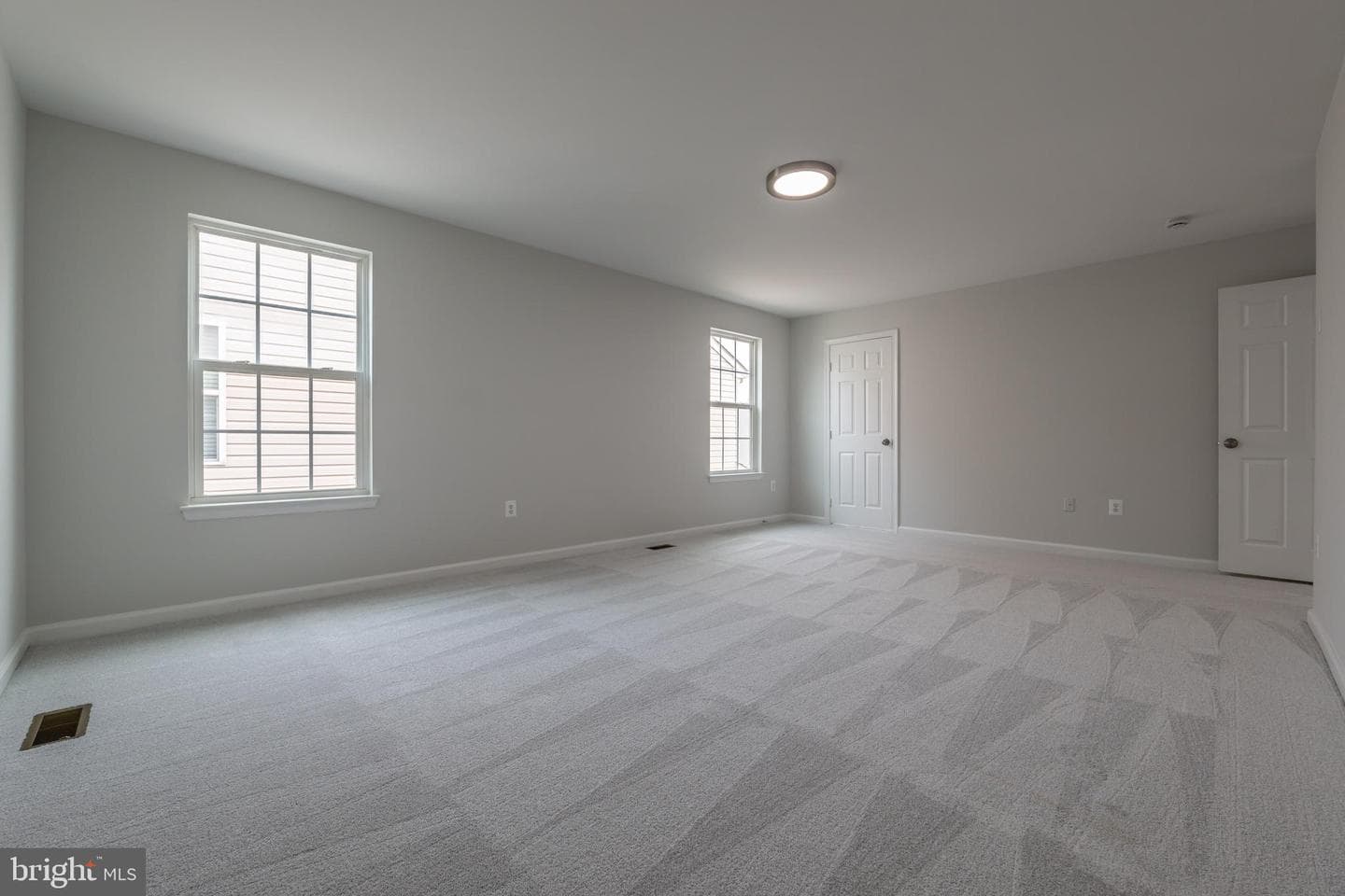 9349 Birch Cliff Drive photo 27