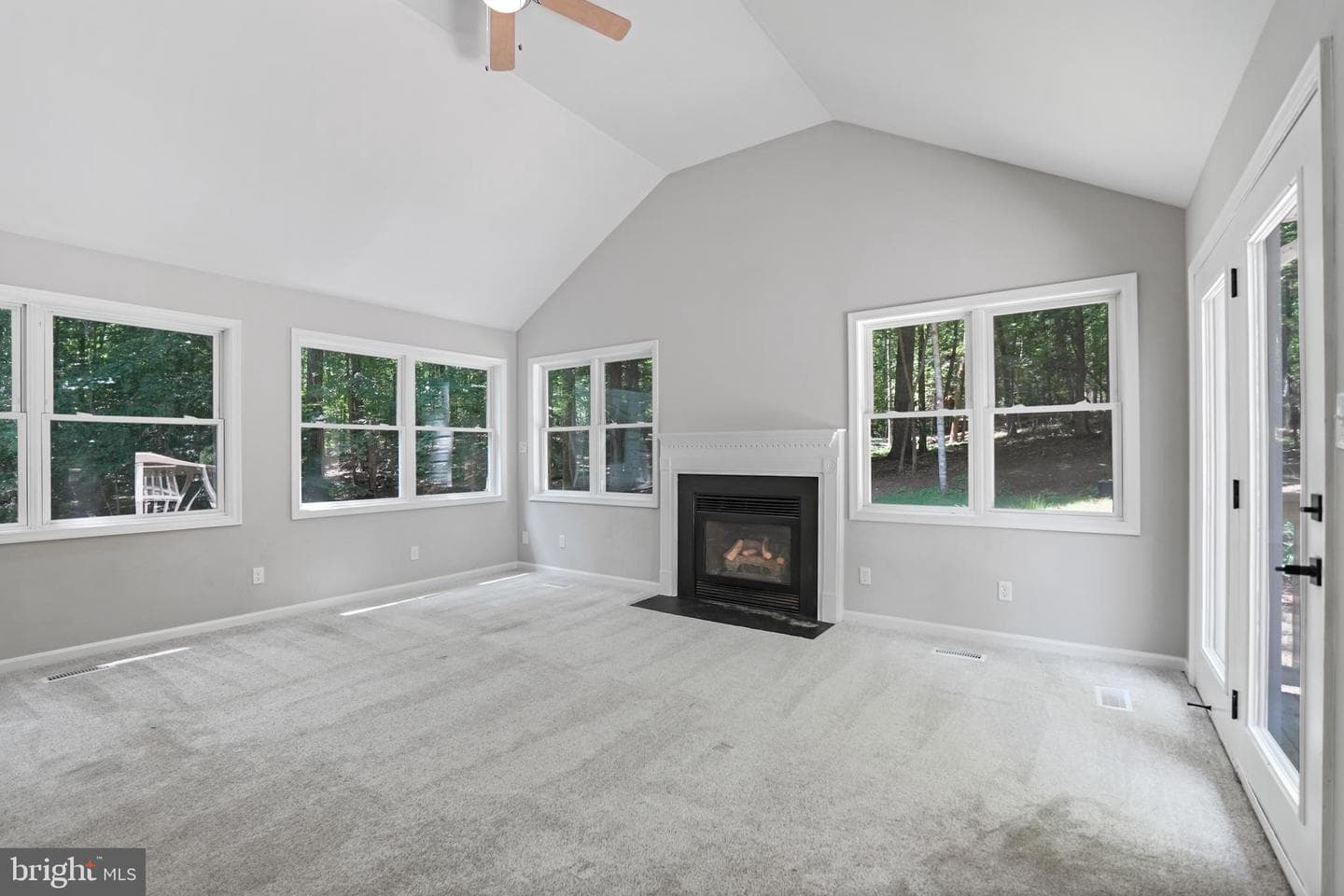 12000 Lee Drive photo 27