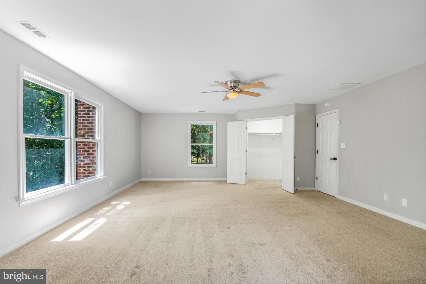 12000 Lee Drive photo 52