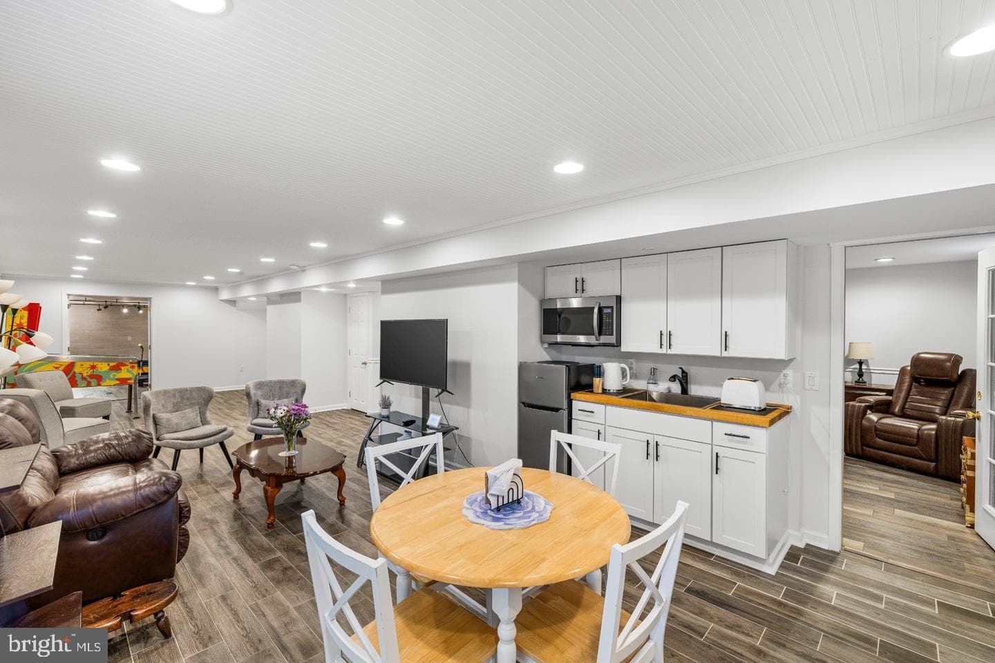 12016 Kingswood Boulevard photo 40