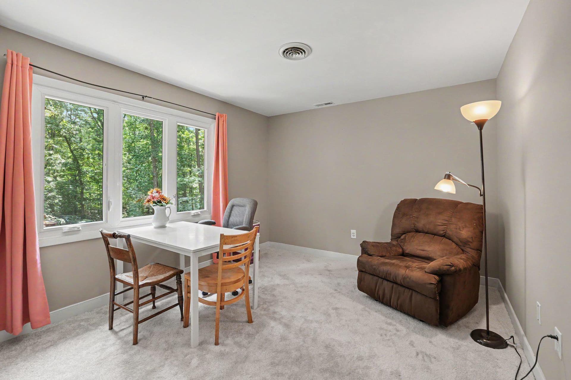 7005 River Road photo 20