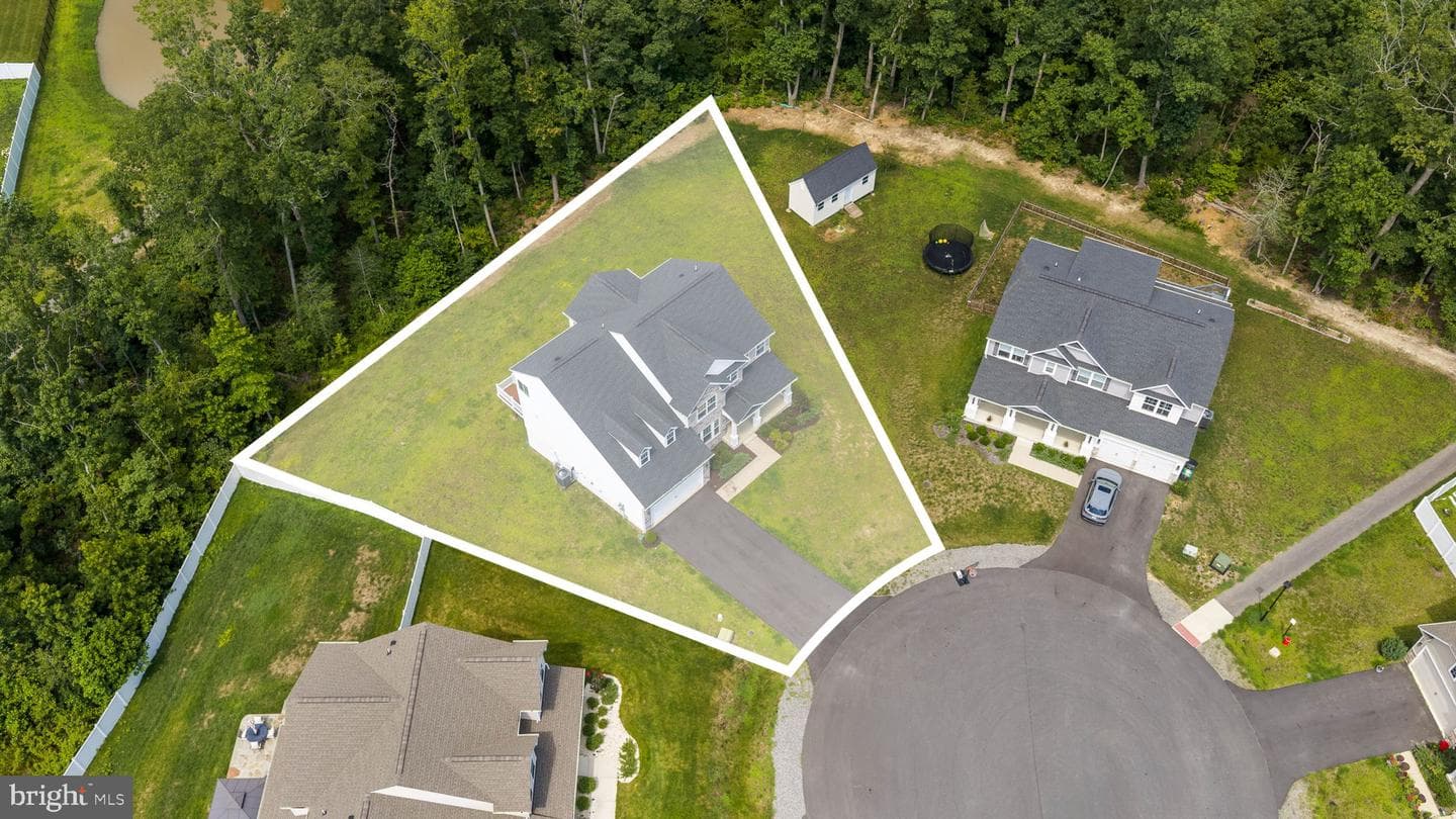 9312 Spring Hill Lane photo 5