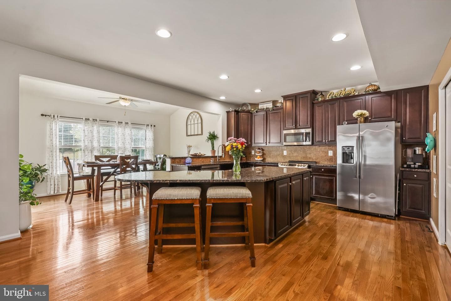 9904 Box Oak Court photo 14