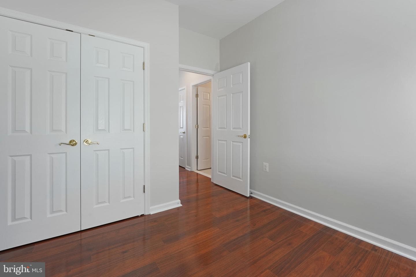 12 Harborton Lane photo 10