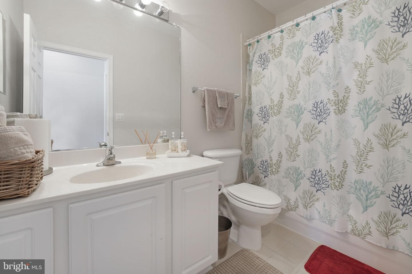 12 Harborton Lane photo 11