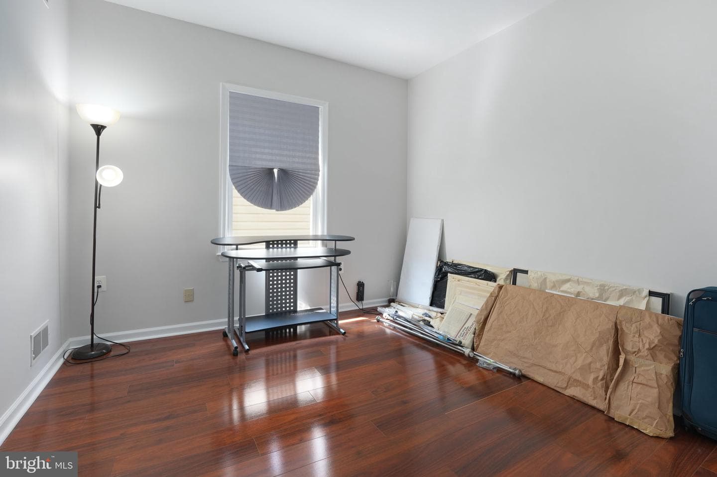 12 Harborton Lane photo 9