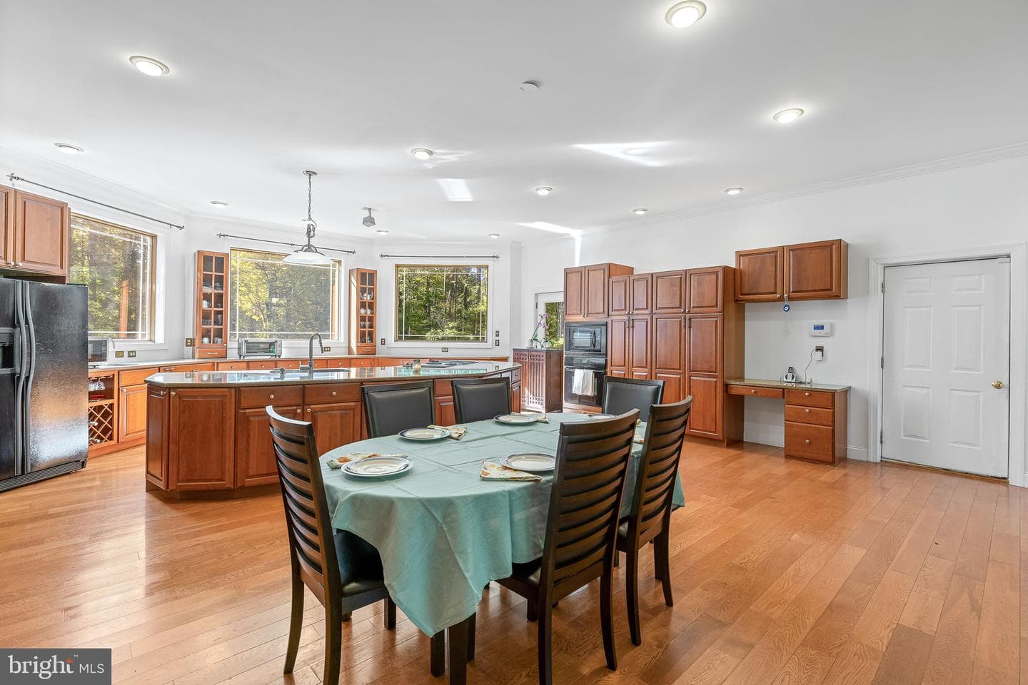 895 Stefaniga Road photo 17