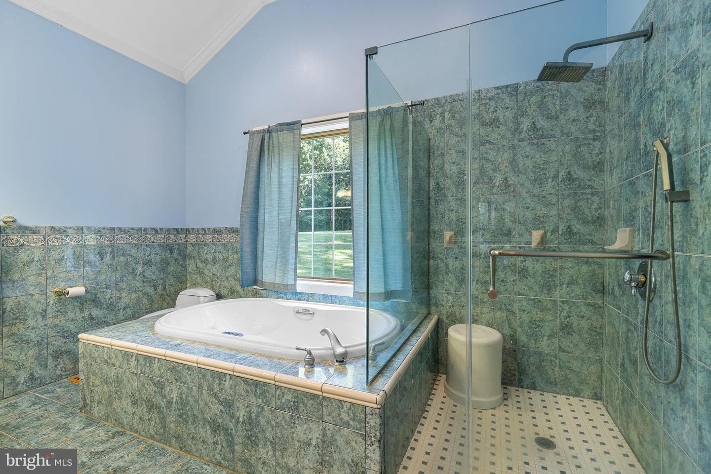 895 Stefaniga Road photo 24