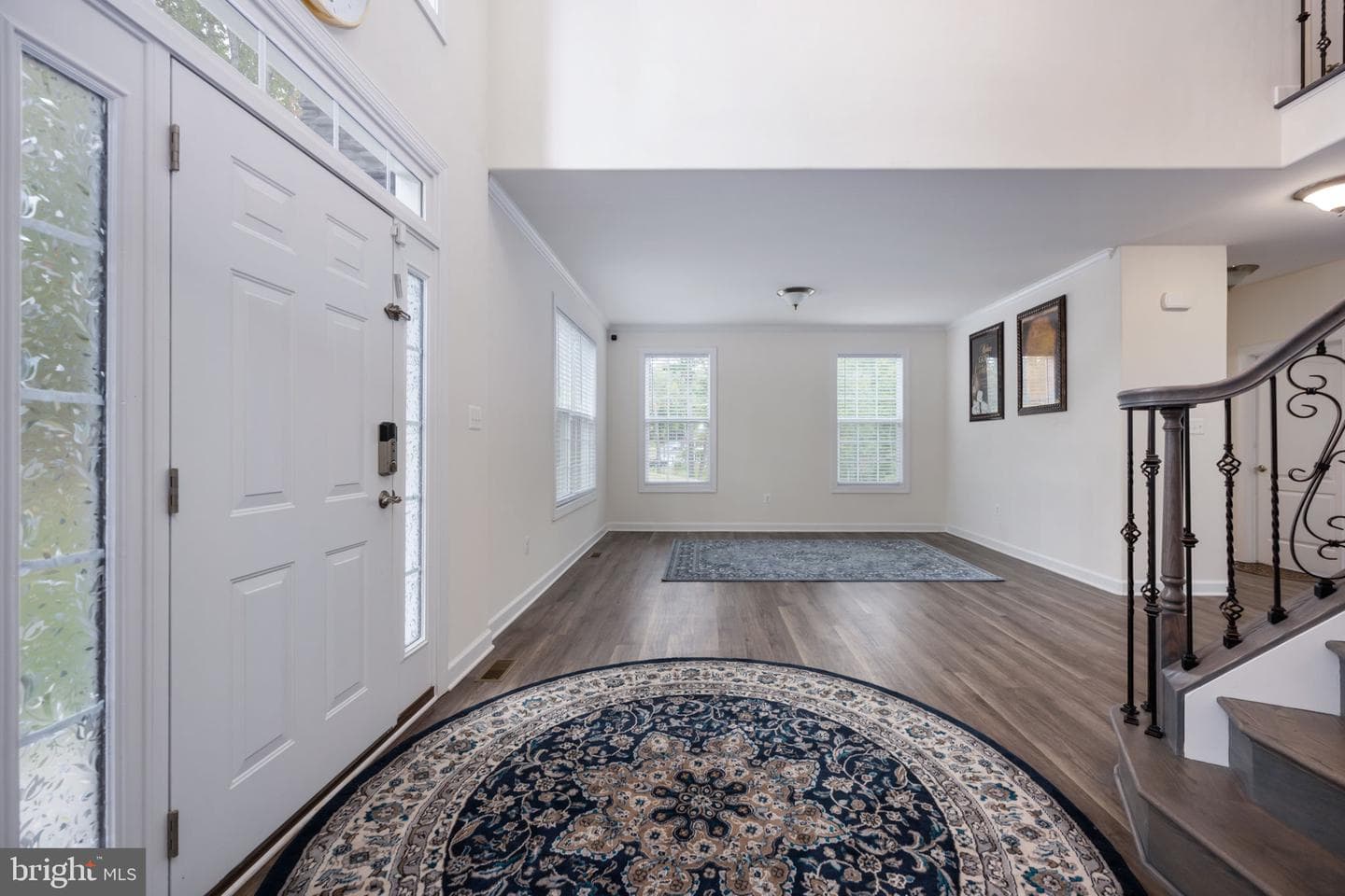 332 Ireland Drive photo 26