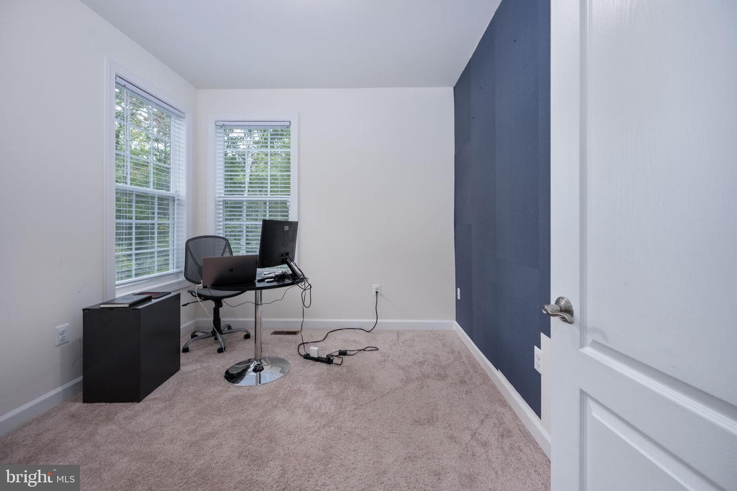 332 Ireland Drive photo 32
