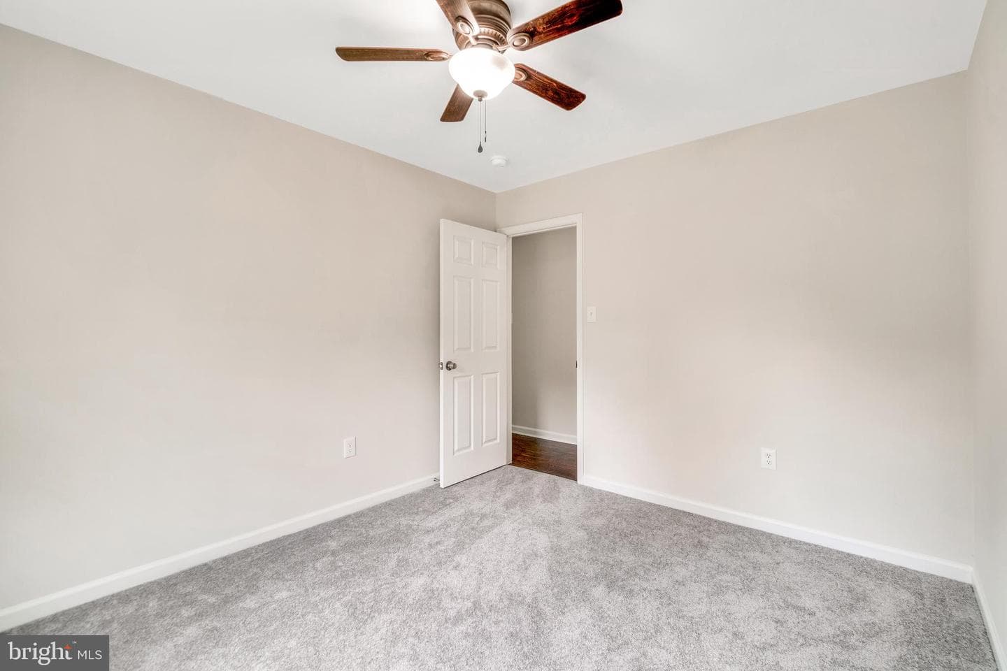 302 Austin Drive photo 15