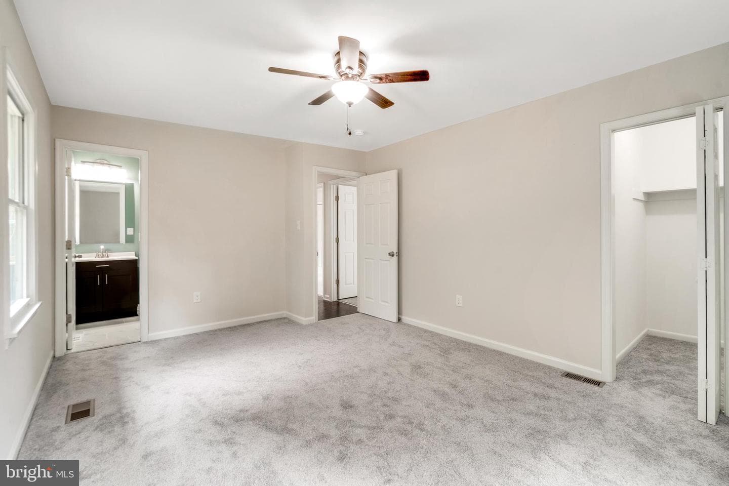 302 Austin Drive photo 19