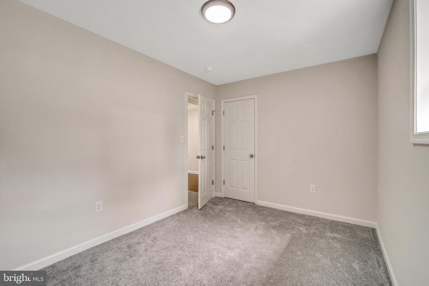 302 Austin Drive photo 24