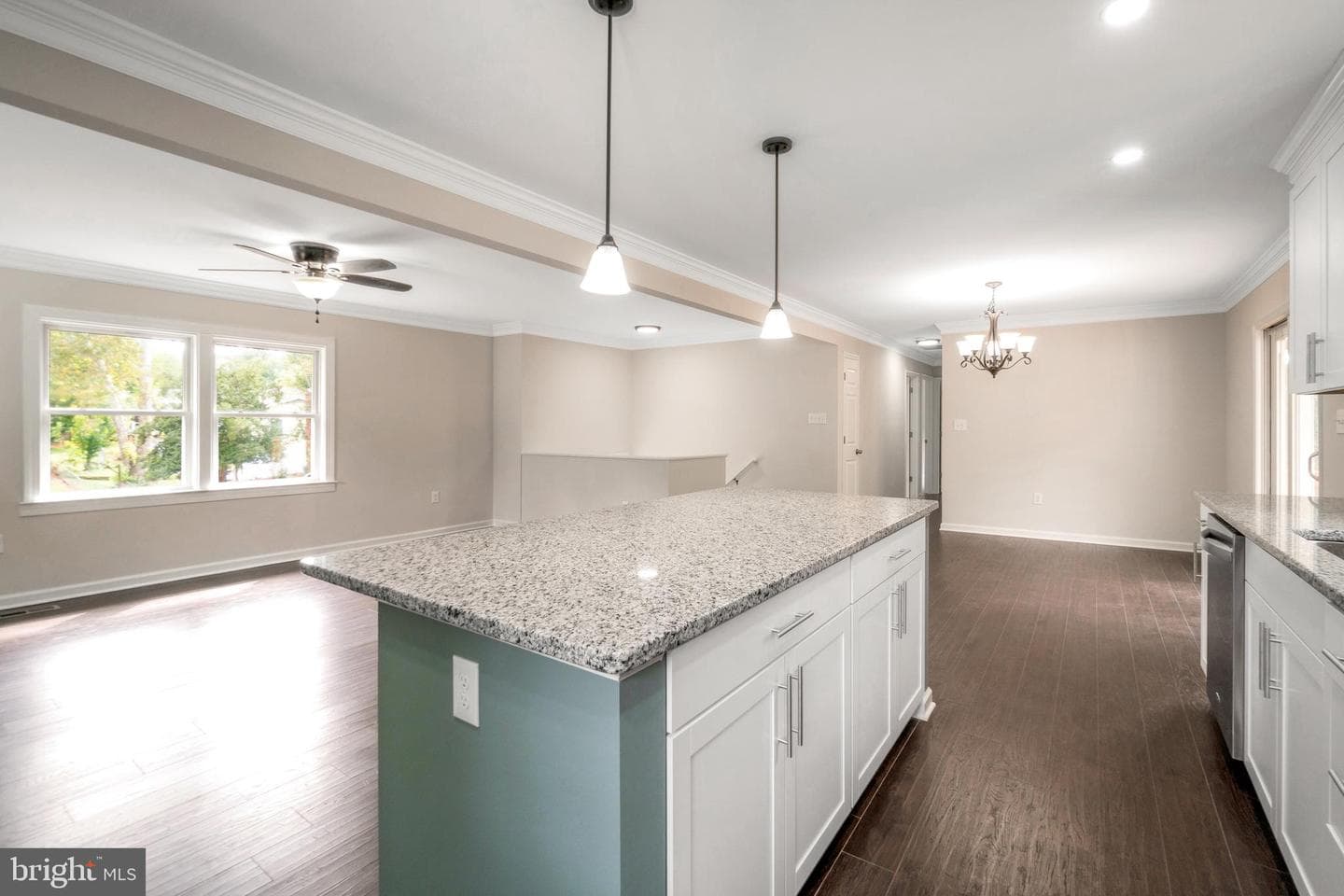 302 Austin Drive photo 7