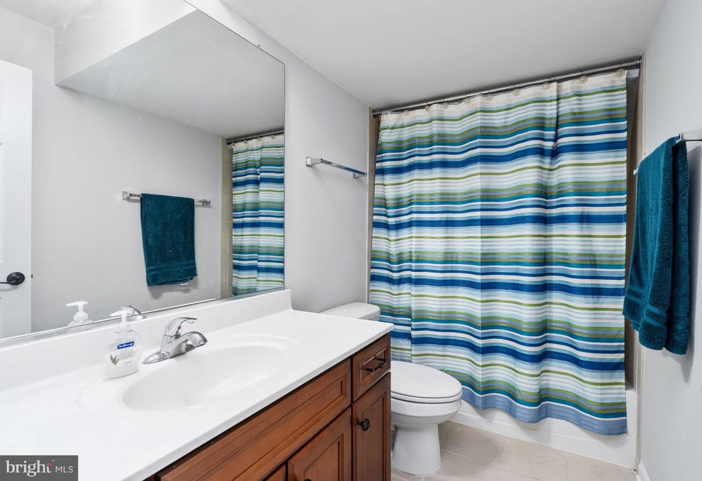 35 Iris Lane photo 21