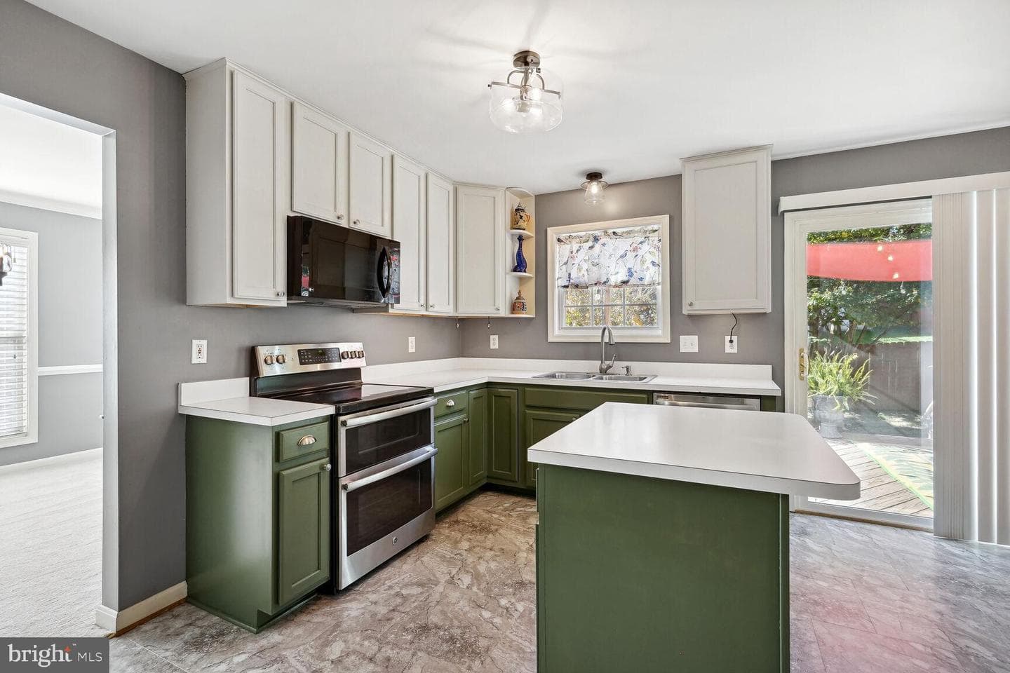 3 Fulton Drive photo 11