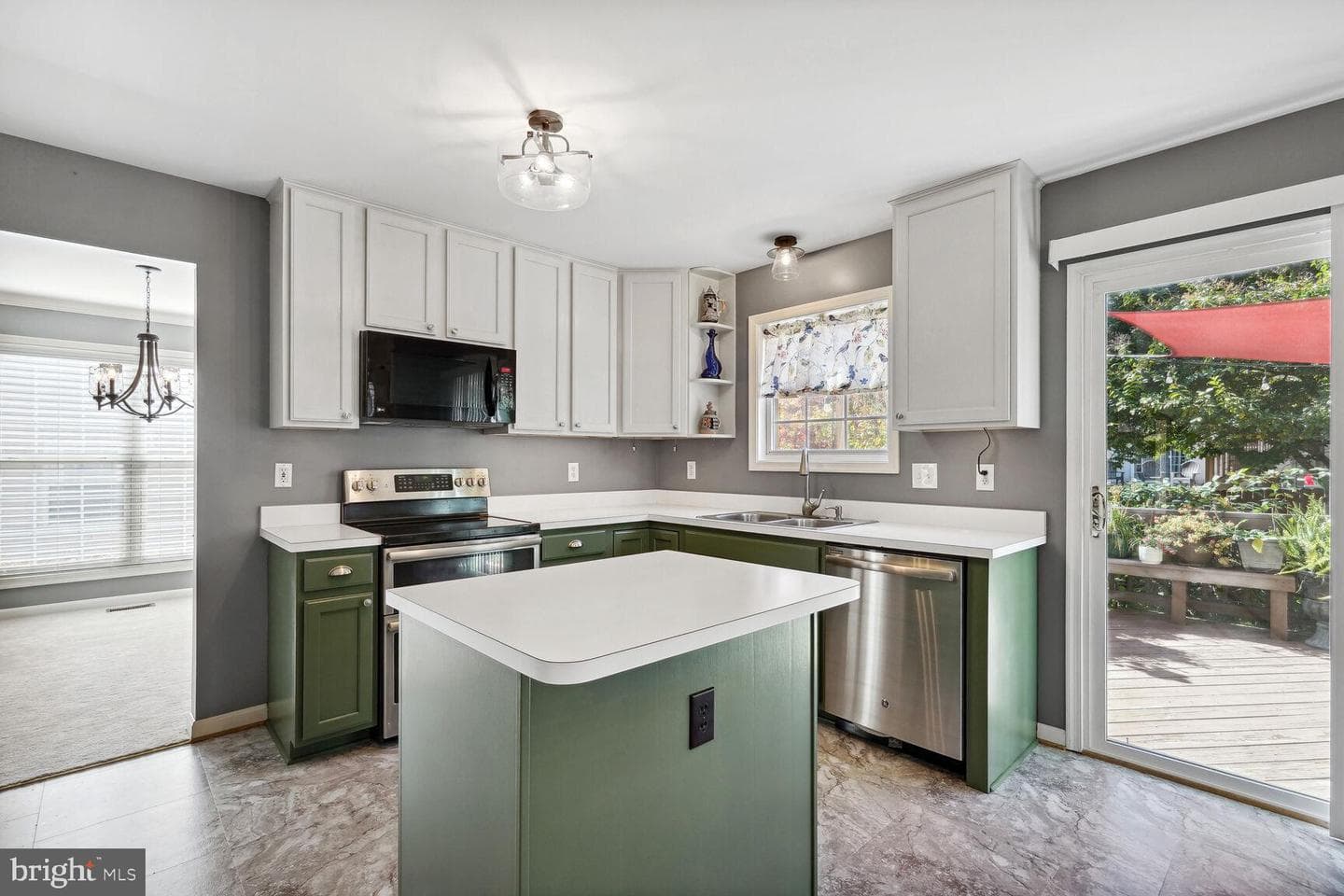 3 Fulton Drive photo 12