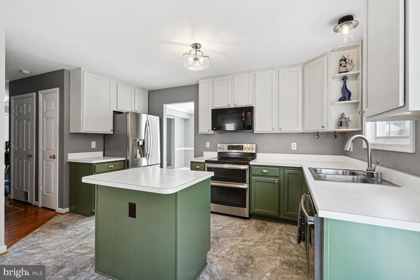 3 Fulton Drive photo 13