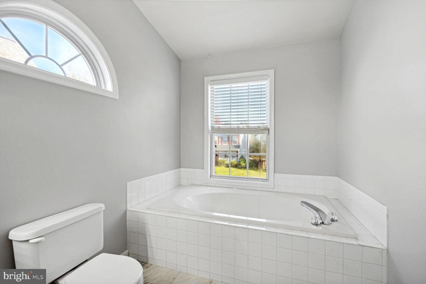 3 Fulton Drive photo 39